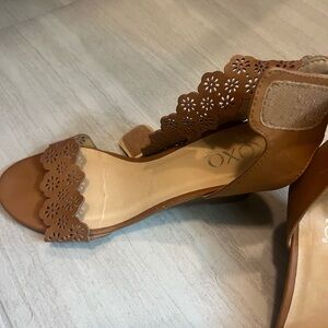 XOXO Tan Floral Cutout Sandals
